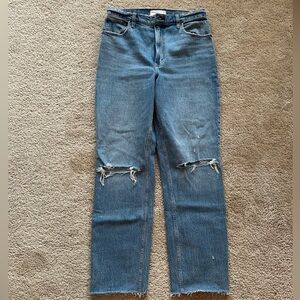 Abercrombie and Fitch Jeans, The 90s Straight- Ultra High Rise